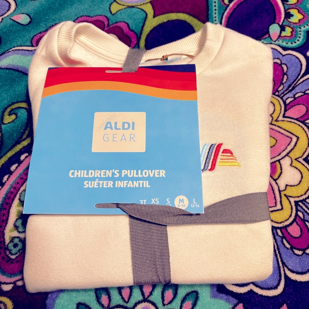 Aldi Gear Children's Cream Pullover Size Medium (8-10)